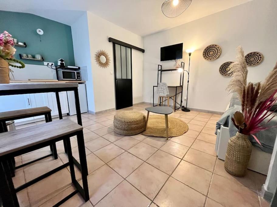 Aix-En-Provence, Cosy Studio Proche Toutes Commodites, Linges Fournis ภายนอก รูปภาพ